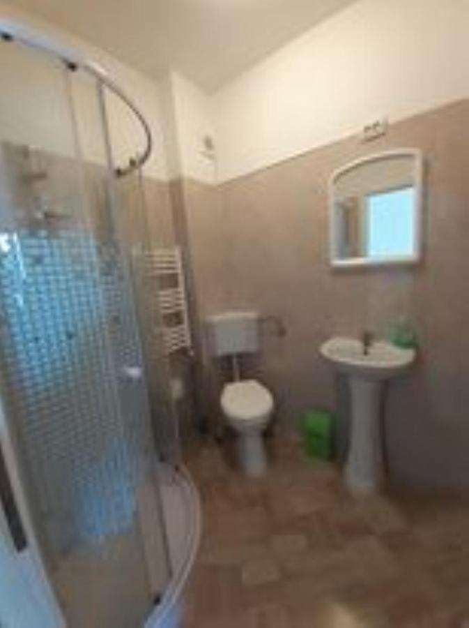 Rover Apartment คลูจ-นาโปกา ภายนอก รูปภาพ